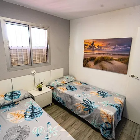Buigas Llum Apartment *